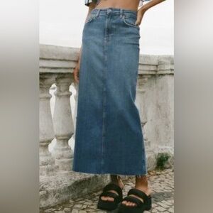 Zara Denim Pencil Skirt in Blue